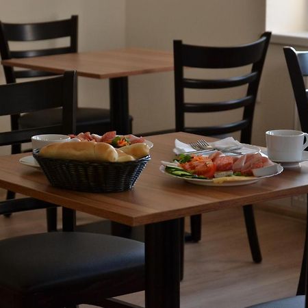 Hotel Decin Na Skrivance Εξωτερικό φωτογραφία