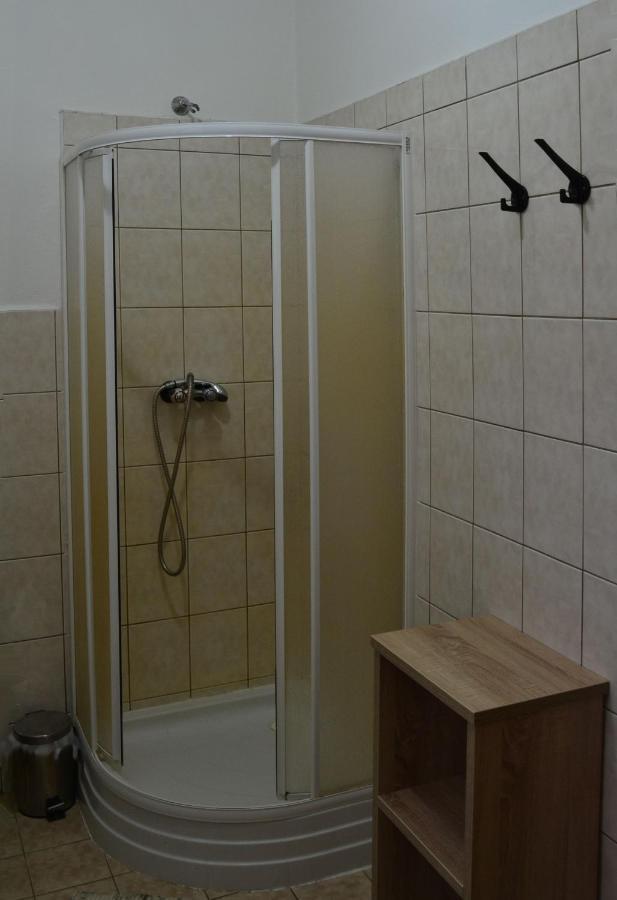 Hotel Decin Na Skrivance Εξωτερικό φωτογραφία