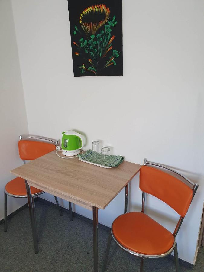 Hotel Decin Na Skrivance Εξωτερικό φωτογραφία