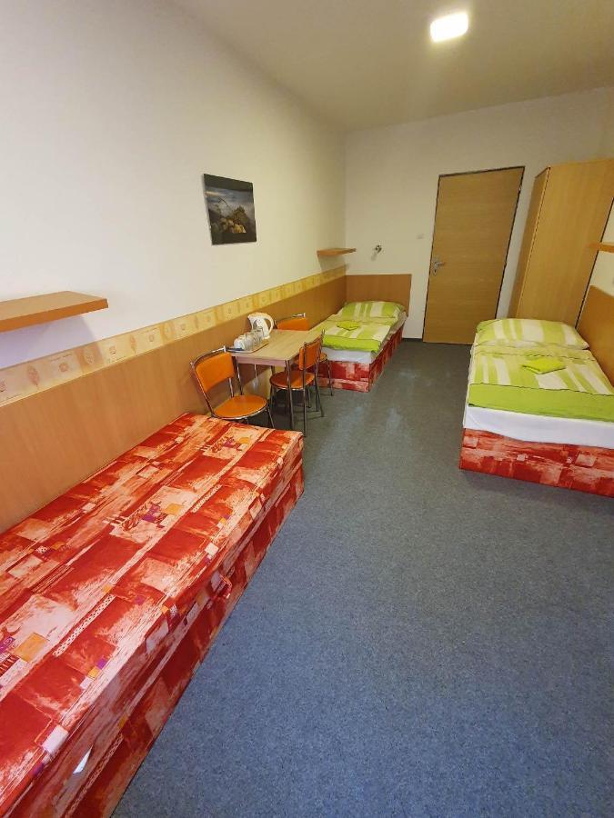 Hotel Decin Na Skrivance Εξωτερικό φωτογραφία