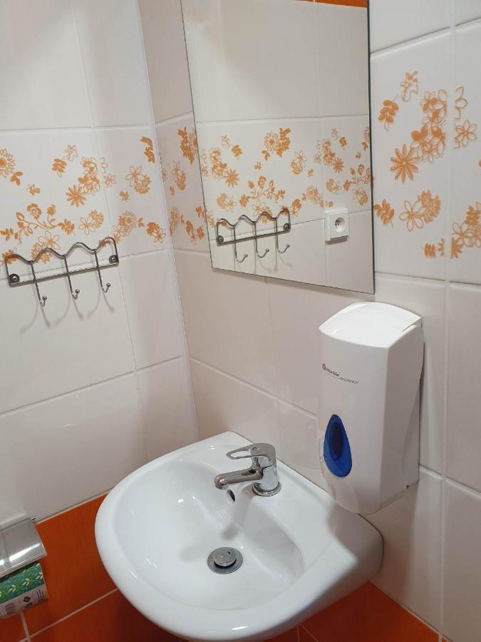 Hotel Decin Na Skrivance Εξωτερικό φωτογραφία